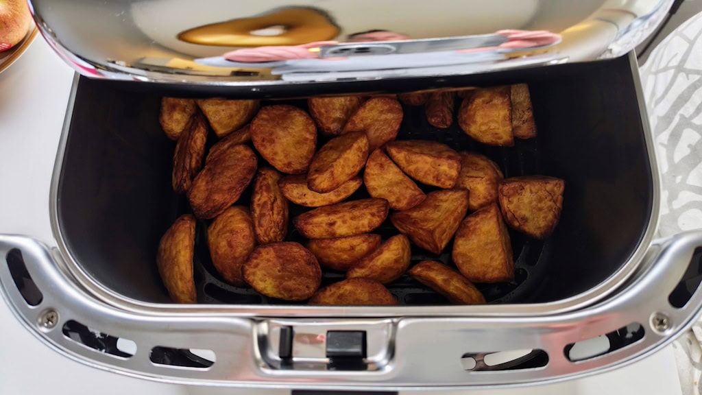 Kartoffeln im Garkorb